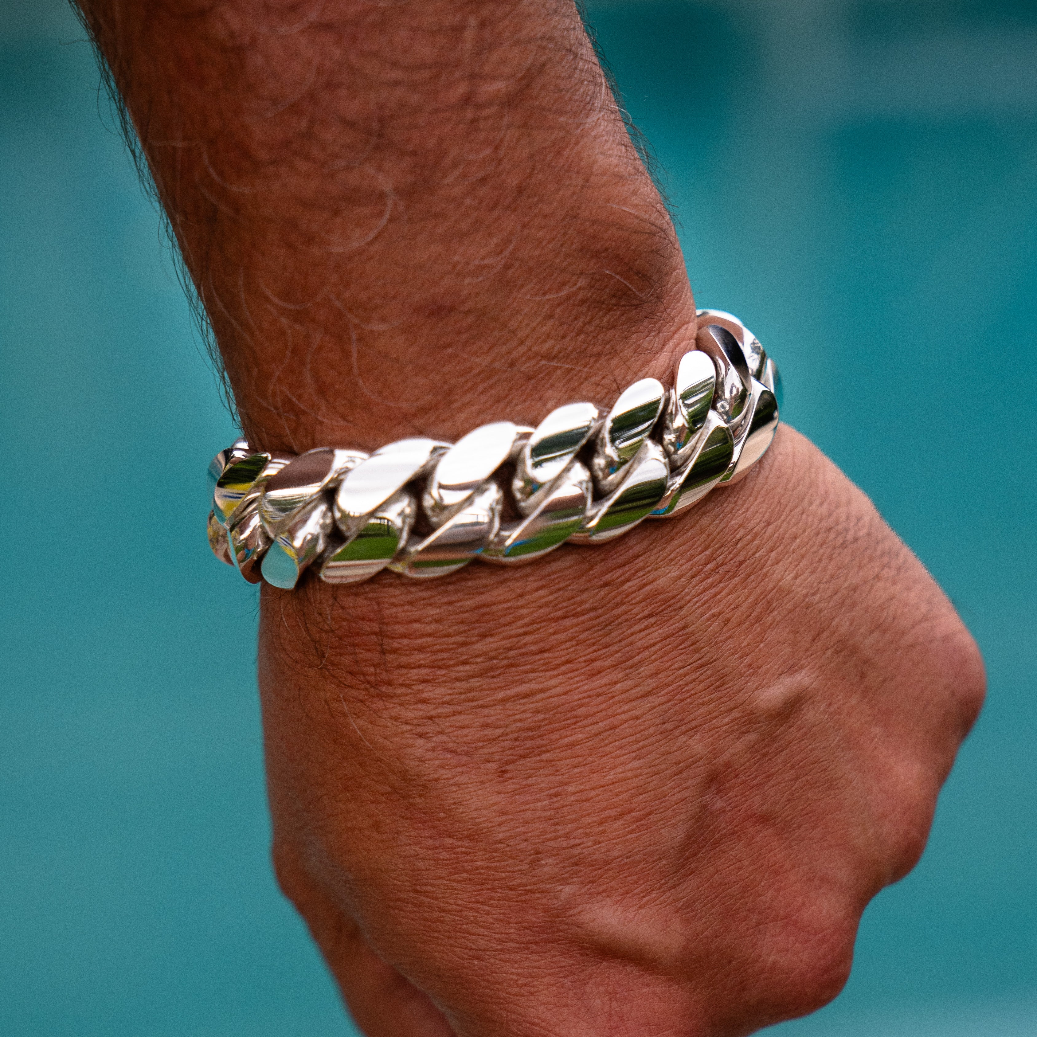 18MM Silver Cuban Link Bracelet