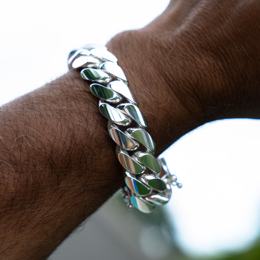 18MM Silver Cuban Link Bracelet